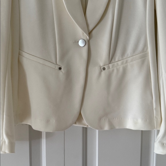 Dynamite Cream Jacket - Picture 4 of 5